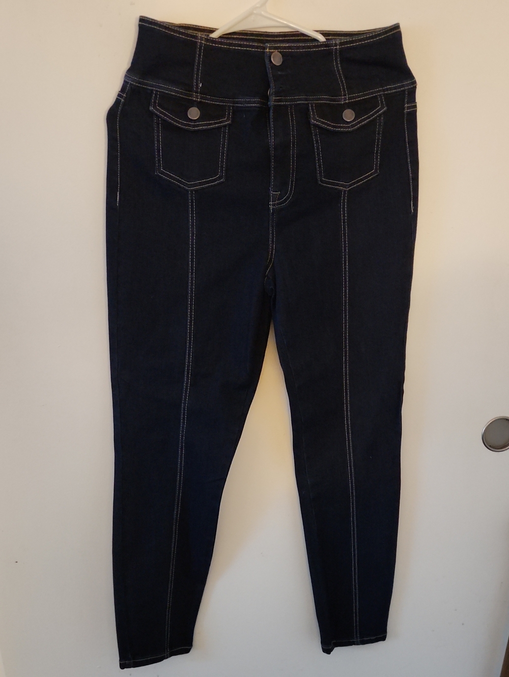 Fashion Nova Navy High-Waist Jeggings with Contrast Stitching